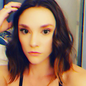 Meet your Posher, Carlee